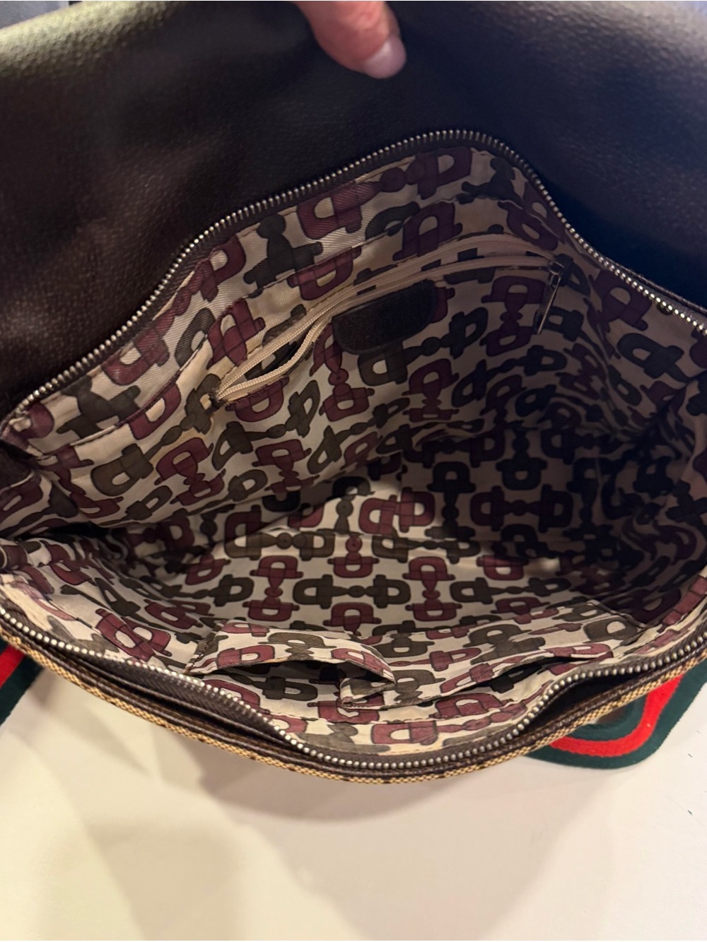 Gucci like Beige GG Canvas Messenger Bag with Red & Green Stripe - Picture 9 of 12